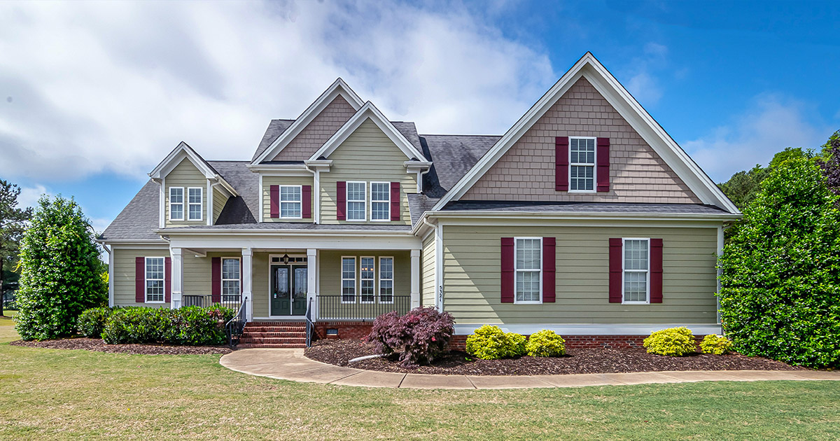 Best Exterior House Painting Contractors in Southbury, CT